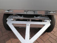 detailfoto voorkant van de bakwagen